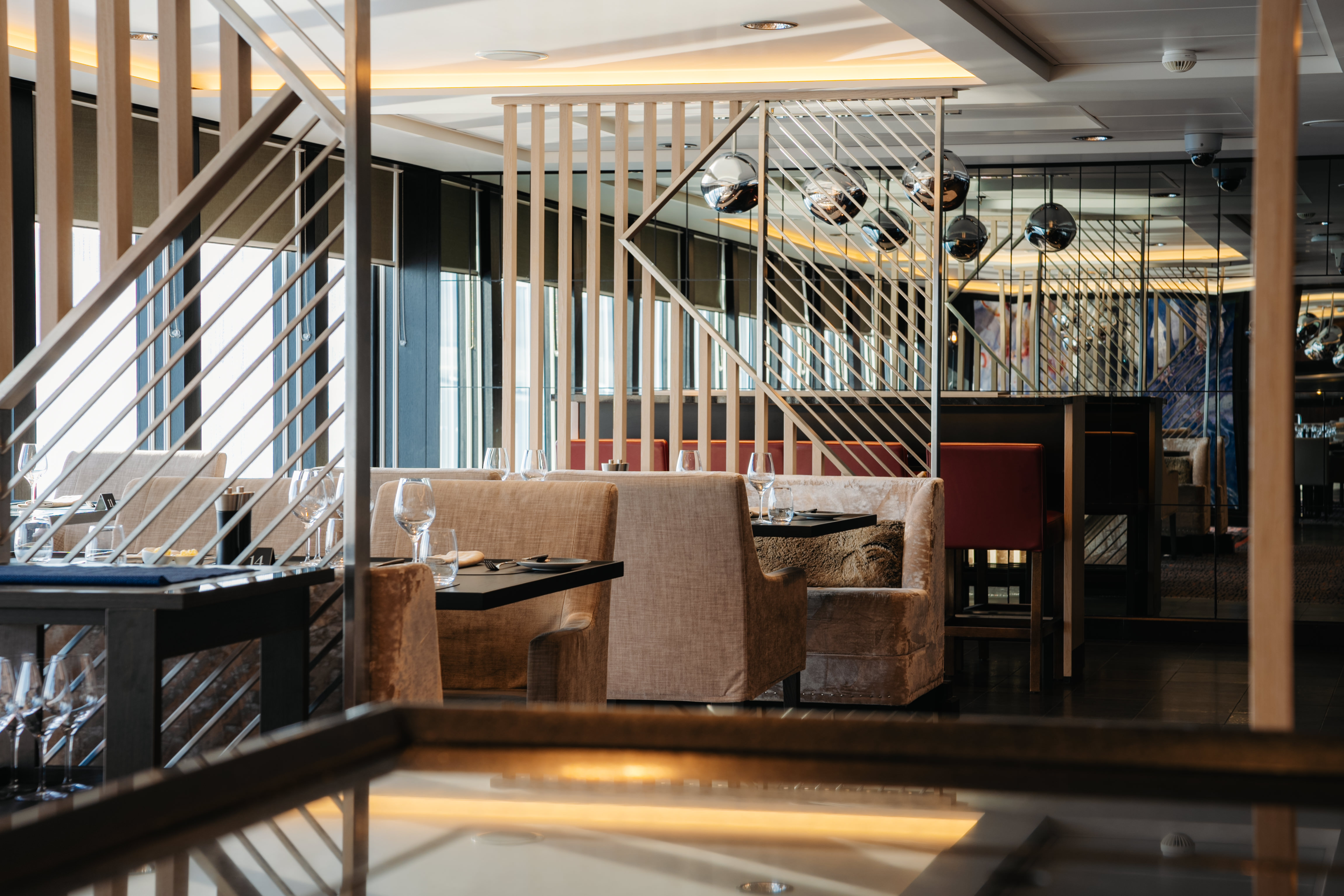 MS Roald Amundsen - Lindstrøm